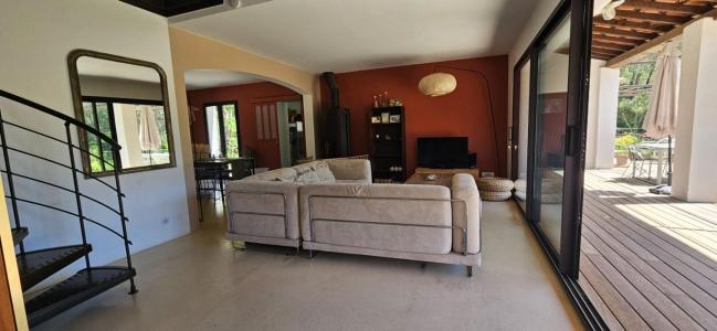 For sale Beausset 8 rooms 170 m2 Var (83330) photo 2