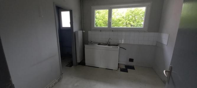 For sale Bethoncourt 5 rooms 87 m2 Doubs (25200) photo 2