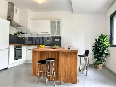 For sale Montpellier 3 rooms 68 m2 Herault (34000) photo 1
