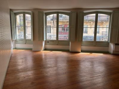 For sale Bordeaux 2 rooms 58 m2 Gironde (33000) photo 0