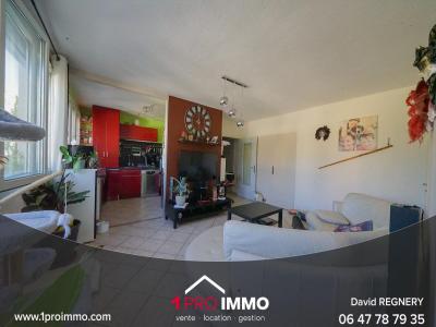 For sale Grenoble 4 rooms 68 m2 Isere (38100) photo 2