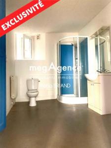 For sale Laval 2 rooms 45 m2 Mayenne (53000) photo 2
