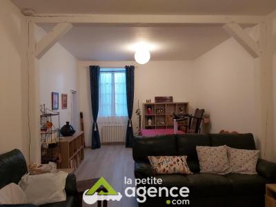 For sale Dun-sur-auron 4 rooms 90 m2 Cher (18130) photo 1