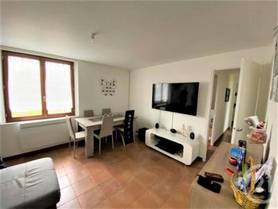 For rent Estrees-saint-denis 4 rooms 61 m2 Oise (60190) photo 2