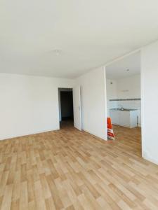 For sale Ronchin 3 rooms 65 m2 Nord (59790) photo 2