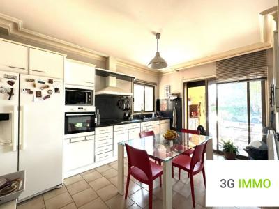 For sale Frontignan 5 rooms 162 m2 Herault (34110) photo 2