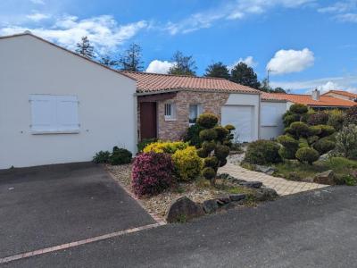 For sale Chapelle-hermier 8 rooms 179 m2 Vendee (85220) photo 1