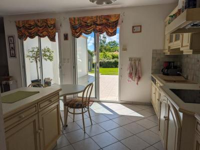 For sale Chapelle-hermier 8 rooms 179 m2 Vendee (85220) photo 3