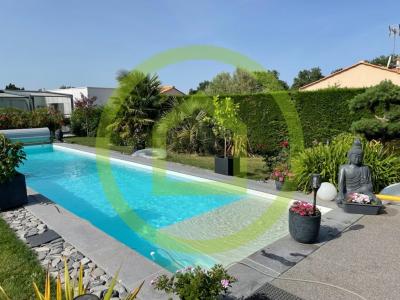 For sale Vaire 6 rooms 123 m2 Vendee (85150) photo 1