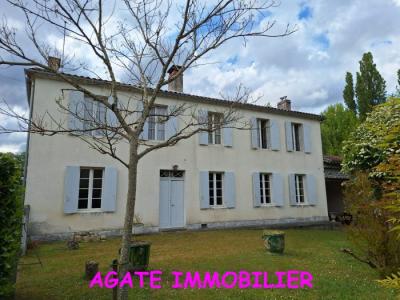 For sale Noaillan 5 rooms 158 m2 Gironde (33730) photo 0