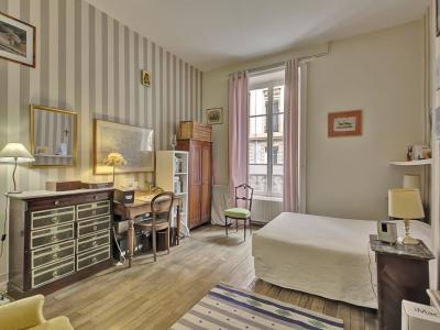 For sale Lyon-6eme-arrondissement 5 rooms 155 m2 Rhone (69006) photo 3