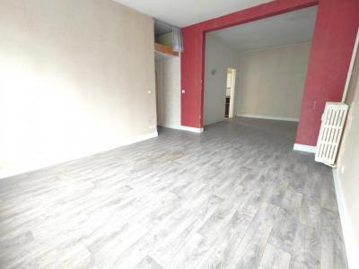 For sale Beauvais 5 rooms 77 m2 Oise (60000) photo 2