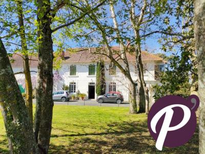 For sale Bergerac 10 rooms 350 m2 Dordogne (24100) photo 0