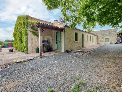 For sale Chaniers 5 rooms 170 m2 Charente maritime (17610) photo 2