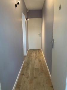For rent Roubaix 1 room 95 m2 Nord (59100) photo 4