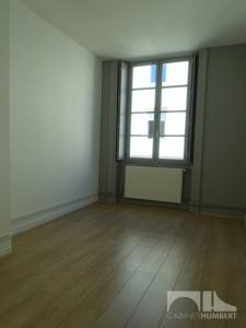 Louer Appartement 47 m2 Saint-etienne