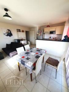 For sale Fleurance 3 rooms 56 m2 Gers (32500) photo 3