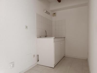 For rent Narbonne 3 rooms 63 m2 Aude (11100) photo 3