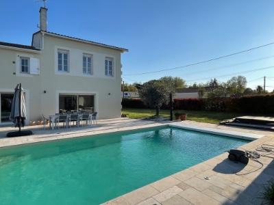 For sale Ludon-medoc 10 rooms 340 m2 Gironde (33290) photo 2