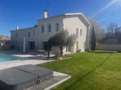For sale Ludon-medoc 10 rooms 340 m2 Gironde (33290) photo 4