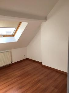 For rent Lille 5 rooms 64 m2 Nord (59000) photo 4