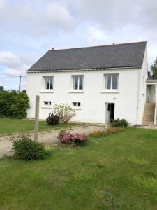 For sale Plouhinec 3 rooms 70 m2 Morbihan (56680) photo 0