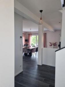 For sale Chalons-en-champagne 5 rooms 110 m2 Marne (51000) photo 3