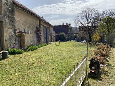 For sale Audrix LES-EYZIES-DE-TAYAC-SIREUIL 5 rooms 185 m2 Dordogne (24260) photo 0