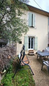 For sale Saint-martin-de-crau 4 rooms 90 m2 Bouches du Rhone (13310) photo 0