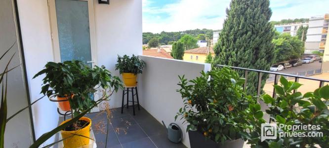 For sale Nimes 4 rooms 87 m2 Gard (30900) photo 3
