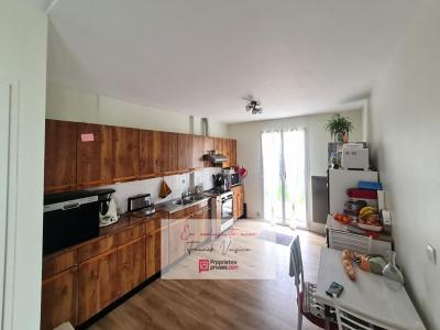For sale Herbiers 6 rooms 108 m2 Vendee (85500) photo 3