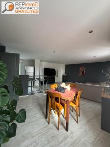 For sale Thezan-les-beziers 5 rooms 126 m2 Herault (34490) photo 2