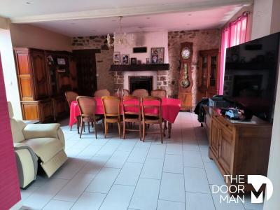 For sale Saint-georges-buttavent 6 rooms 165 m2 Mayenne (53100) photo 3