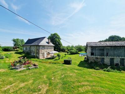 For sale Saint-pantaleon-de-larche 7 rooms Correze (19600) photo 1