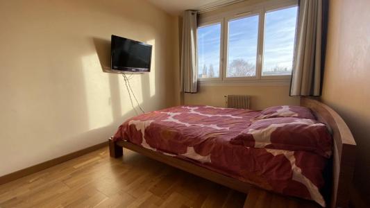 For sale Plaisir 3 rooms 62 m2 Yvelines (78370) photo 2