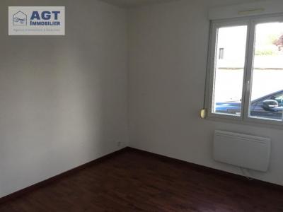 For rent Bresles 3 rooms 73 m2 Oise (60510) photo 2