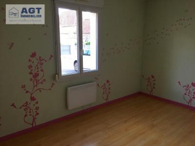 For rent Bresles 3 rooms 73 m2 Oise (60510) photo 3