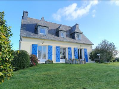 For sale Plonevez-du-faou 8 rooms 130 m2 Finistere (29530) photo 0