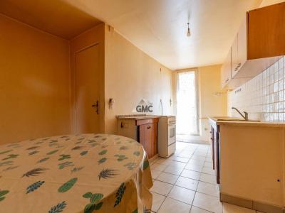 For sale Paulhan 3 rooms 52 m2 Herault (34230) photo 2