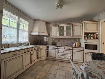 For sale Clayes-sous-bois 5 rooms 107 m2 Yvelines (78340) photo 4