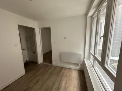 For sale Lille 2 rooms 23 m2 Nord (59800) photo 1