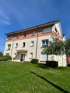 For sale Saint-just-en-chaussee 3 rooms 68 m2 Oise (60130) photo 0