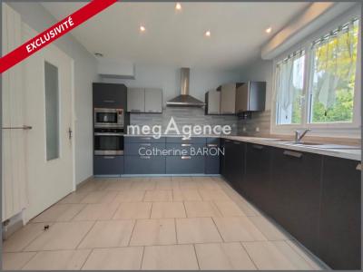 For sale Burie 6 rooms 120 m2 Charente maritime (17770) photo 4