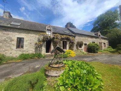 For sale Pontivy 7 rooms 163 m2 Morbihan (56300) photo 1