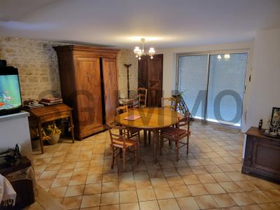 For sale Jardres 6 rooms 172 m2 Vienne (86800) photo 4