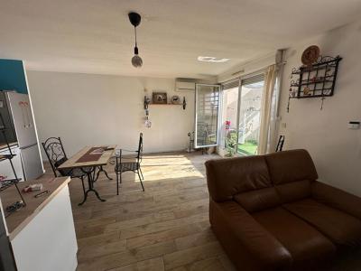 For sale Fos-sur-mer 3 rooms 69 m2 Bouches du Rhone (13270) photo 3