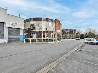 Louer Commerce Fontenay-sous-bois 91872 euros