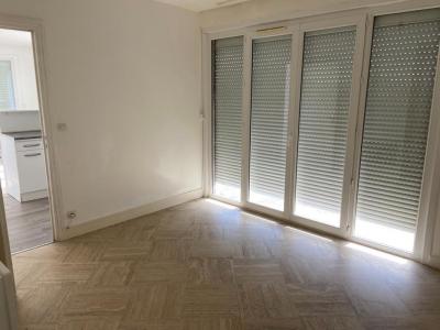 For sale Ollainville 2 rooms 35 m2 Essonne (91290) photo 4