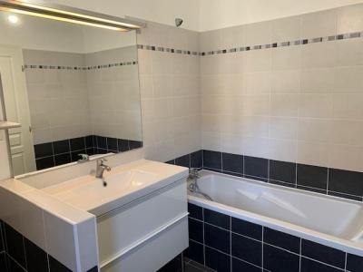 For sale CENTRE VILLE 2 rooms 55 m2 Herault (34150) photo 3