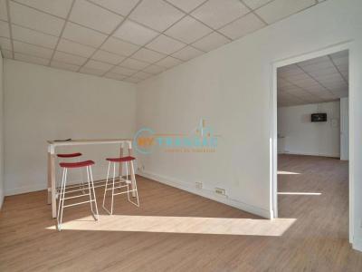 Louer Bureau Lognes 11760 euros